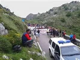 Cantabrique: Manif contre Loup