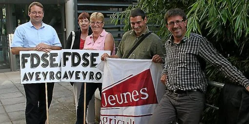 Aveyron-Loup-Syndicats-Agricoles